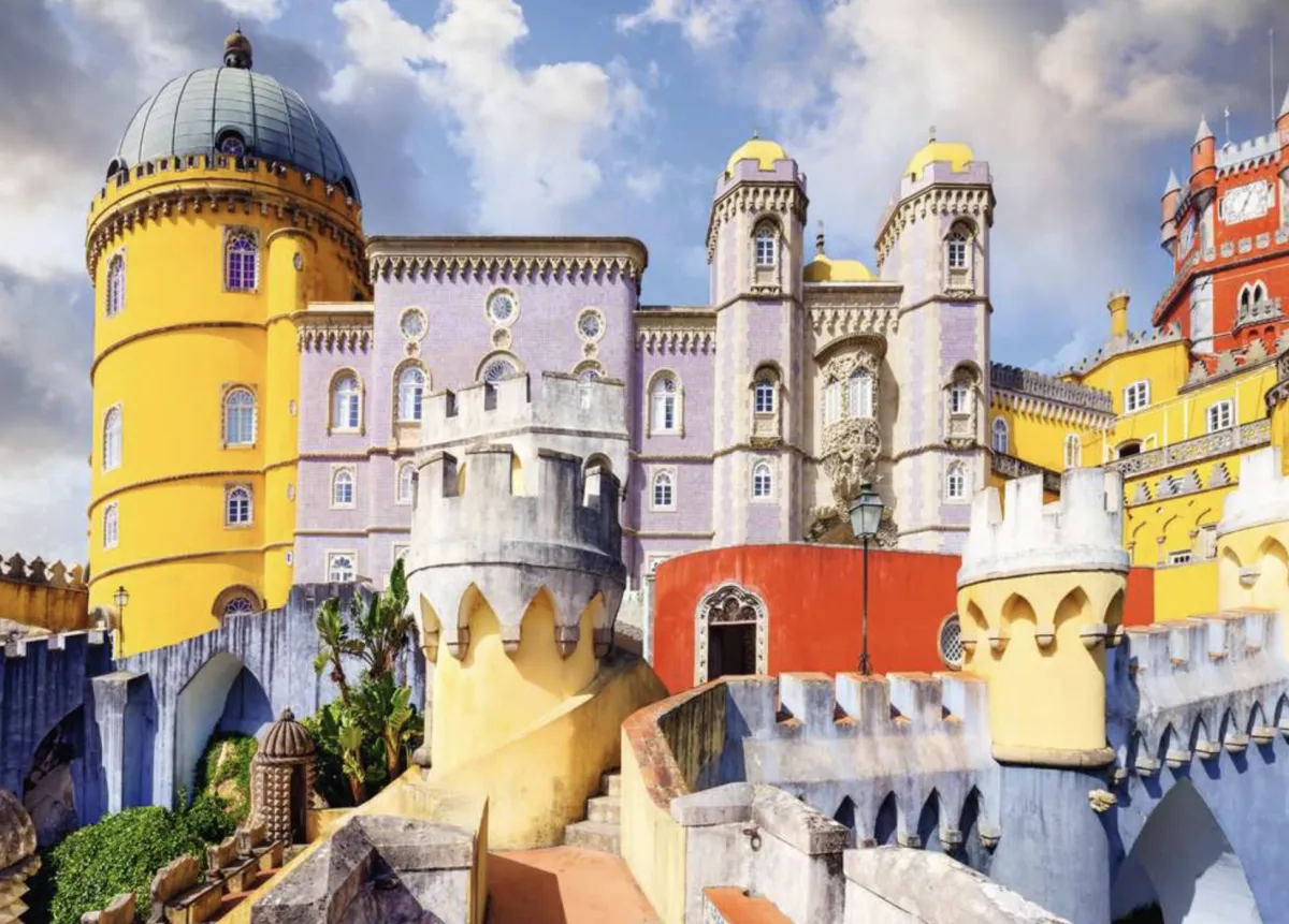 Ravensburger Steden En Gebouwen|1000-1499<Palacio Nacional da Pena - puzzel van 1000 stukjes