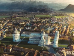 Ravensburger Landschappen|Steden En Gebouwen<Pisa in Italië - puzzel van 2000 stukjes