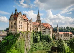 Ravensburger Steden En Gebouwen|1000-1499<Slot Sigmaringen - Duitsland - puzzel van 1000 stukjes