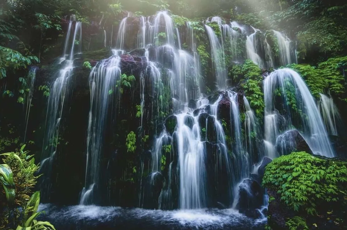 Ravensburger Landschappen|2000 En Meer<Waterval op Bali - puzzel van 3000 stukjes